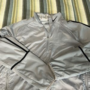 Nike Golf 1/4 zip, large, gray pullover.
